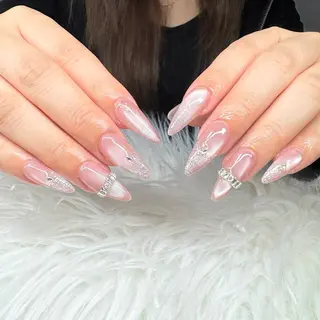 ネイル T. Leeのネイルデザイン