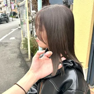 ミディアム カラー ショート/ウルフ ハイトーン/カイセイのヘアスタイル