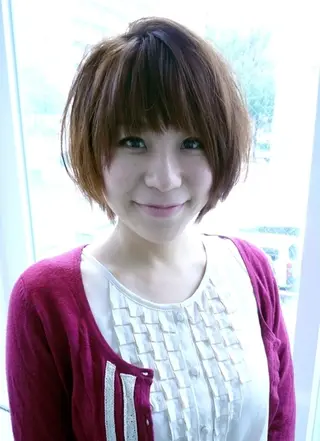 ショート カラー パピヨンロゼ中川 髪質改善/低ダメージのヘアスタイル