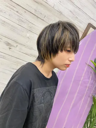 セミロング カラー ヘアアレンジ アイブロウ LAVENDIA 初音のヘアスタイル