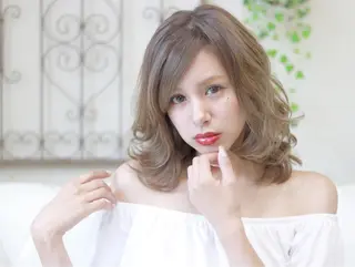 ミディアム カラー 柳澤 興輝のヘアスタイル