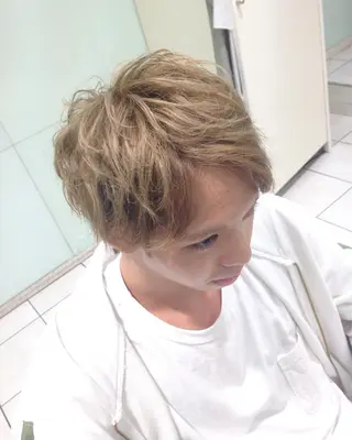 ショート カラー メンズ 🟦メンズパーマ🟦 横浜駅｜小上馬淳司のヘアスタイル