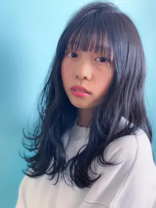 ロング カラー パーマ 篠塚 純のヘアスタイル