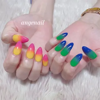 ネイル オーナーネイリスト MAKIのネイルデザイン