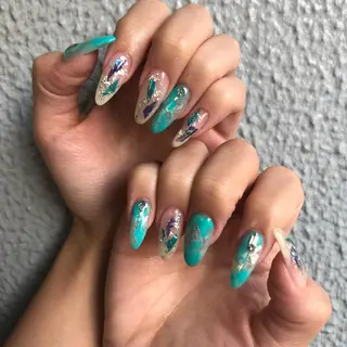 ネイル 小林 束紗のネイルデザイン