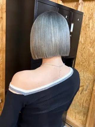 カラー まろみ暖色×ボブ ×chia🕯のヘアスタイル