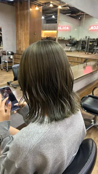 ミディアム 神田 姫奈のヘアスタイル