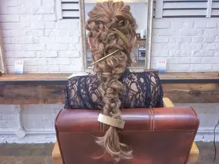 ロング ヘアアレンジ salonF 🔸hamaのマツエク・マツパデザイン