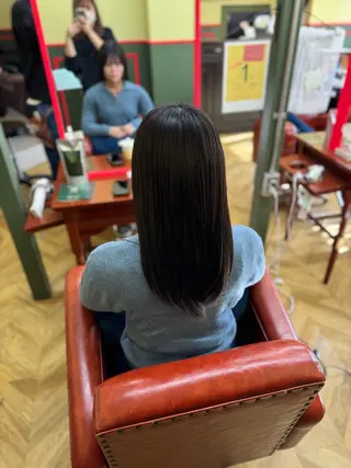 ロング カラー 米倉 麻衣のヘアスタイル