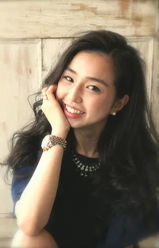 ロング パーマ カラー 前濱 ノゾミのヘアスタイル