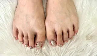 ネイル 二階堂 晴菜のネイルデザイン