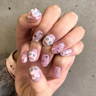 ネイル 三宅 京香のネイルデザイン