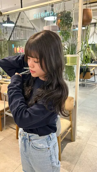 セミロング カラー じゅわっと暖色カラー 🍊Moemiのヘアスタイル