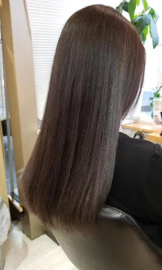 ロング カラー すずき えりのヘアスタイル