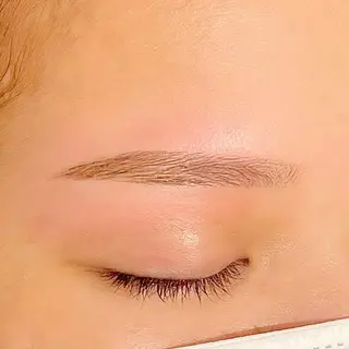 アイブロウ brace 竹田愛海のエステ・リラクイメージ