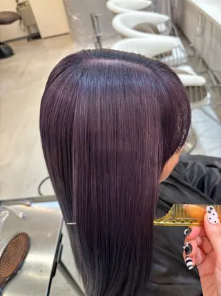 カラー 若杉 百音のヘアスタイル