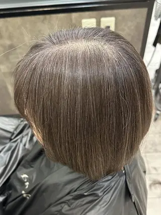 ミディアム ヘアテラス エムナラテンのヘアスタイル