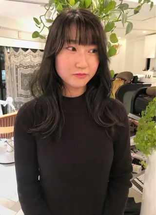 カラー ブリーチカラー🎀 韓国風/寺門美優のヘアスタイル