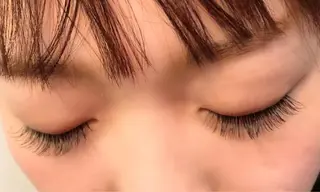マツエク・マツパ 𝐍𝐄𝐎 𝐉𝐔𝐑𝐈のネイルデザイン