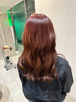 ロング カラー 高村 茉耶のヘアスタイル