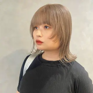 ミディアム カラー ヘアアレンジ 🎀ダブルカラーレイ ヤーyuuri🎀のヘアスタイル