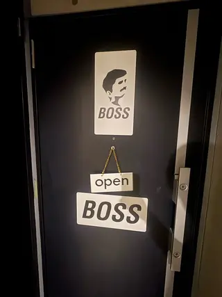 メンズアイブロウ BOSSのエステ・リラクイメージ