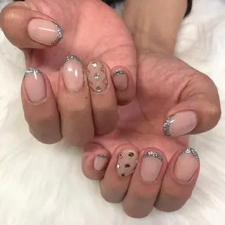 ネイル 西岡 杏のネイルデザイン