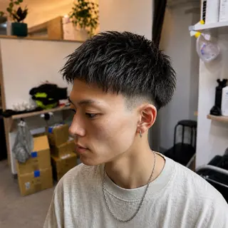 ショート メンズ 質感カット × 清潔 感カット　Hiroのヘアスタイル