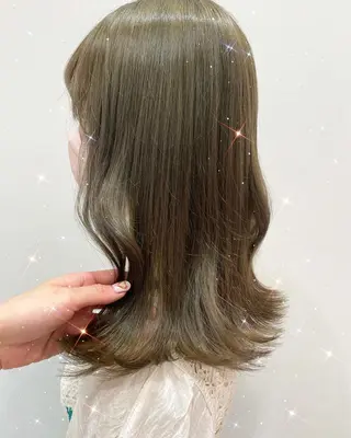ミディアム カラー 新宿駅近♡個室 ♡関口三都季🌜のヘアスタイル