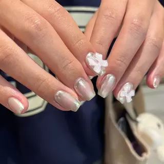 ネイル Momone ／渋谷／パラジェルのネイルデザイン
