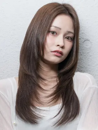 ロング カラー 🌈カラー特化 ハイトーンけいと🌈のヘアスタイル