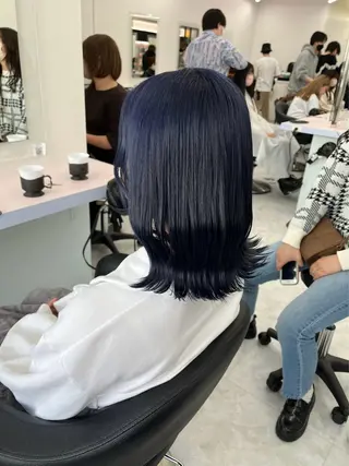 セミロング カラー パーマ ヘアアレンジ 透明感ブリーチカラー 🌈TOMOHIROのヘアスタイル