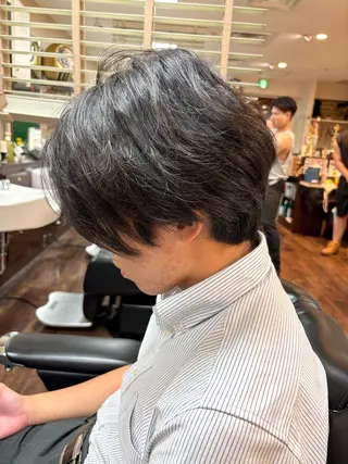 ミディアム メンズ 吉田 秀斗のヘアスタイル