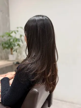ロング レイヤー/ワンホン 🤍wakaのヘアスタイル