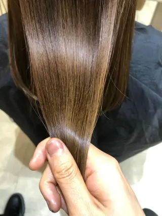 ロング izumi （いずみ）のヘアスタイル