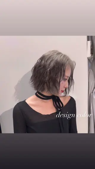 ミディアム カラー 💜ハイトーン💛 マジカルかいちゃんのヘアスタイル