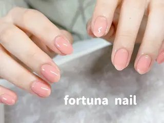 ネイル Nail •Head スパFortunaのネイルデザイン