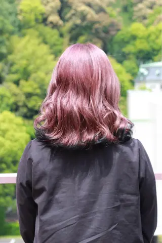 ミディアム カラー Viage （ビアージュ）のヘアスタイル