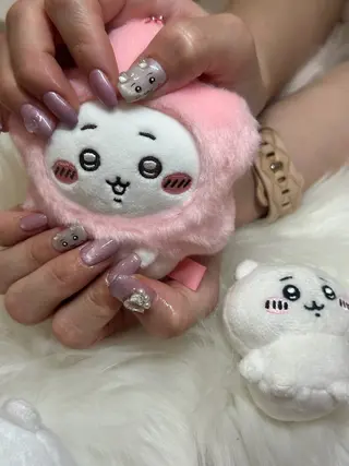ミディアム She Nail studio原宿店所属・akari原宿 プライベートサロンのネイルデザイン