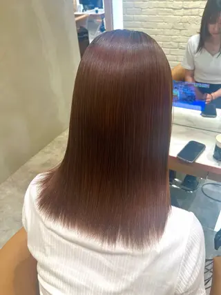 ミディアム 安達 祥生のヘアスタイル