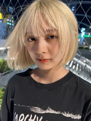 ショート カラー KEIGO/ ベージュカラーのヘアスタイル