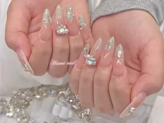 ネイル Hanni ハンのネイルデザイン