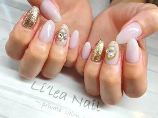 ネイル Li'leaNail AINAのネイルデザイン
