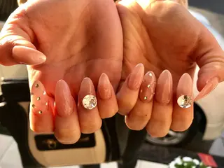 ネイル ♡ビジュール♡ NAIL &まつ毛のマツエク・マツパデザイン