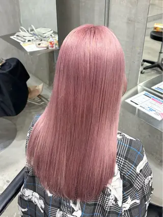 ロング カラー 緑川 佳薫のヘアスタイル