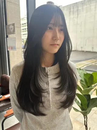 ロング レイヤー/ハッシュ 三好悠生のヘアスタイル