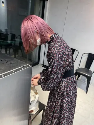 カラー 岩田 良/ブリーチカラーのヘアスタイル