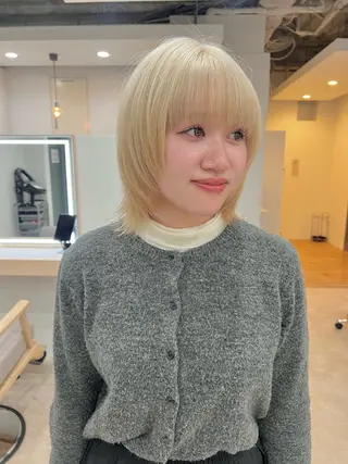 ショート 透明感カラー🍃 レイヤースタイル✨葵のヘアスタイル