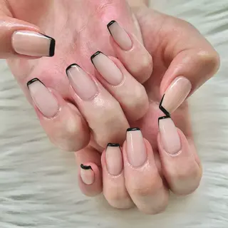 ネイル KIREIE Satomiのネイルデザイン