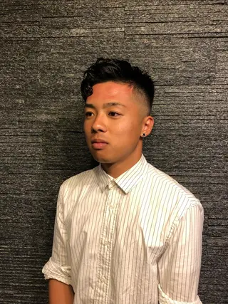 ショート パーマ メンズ 牧 颯斗のヘアスタイル